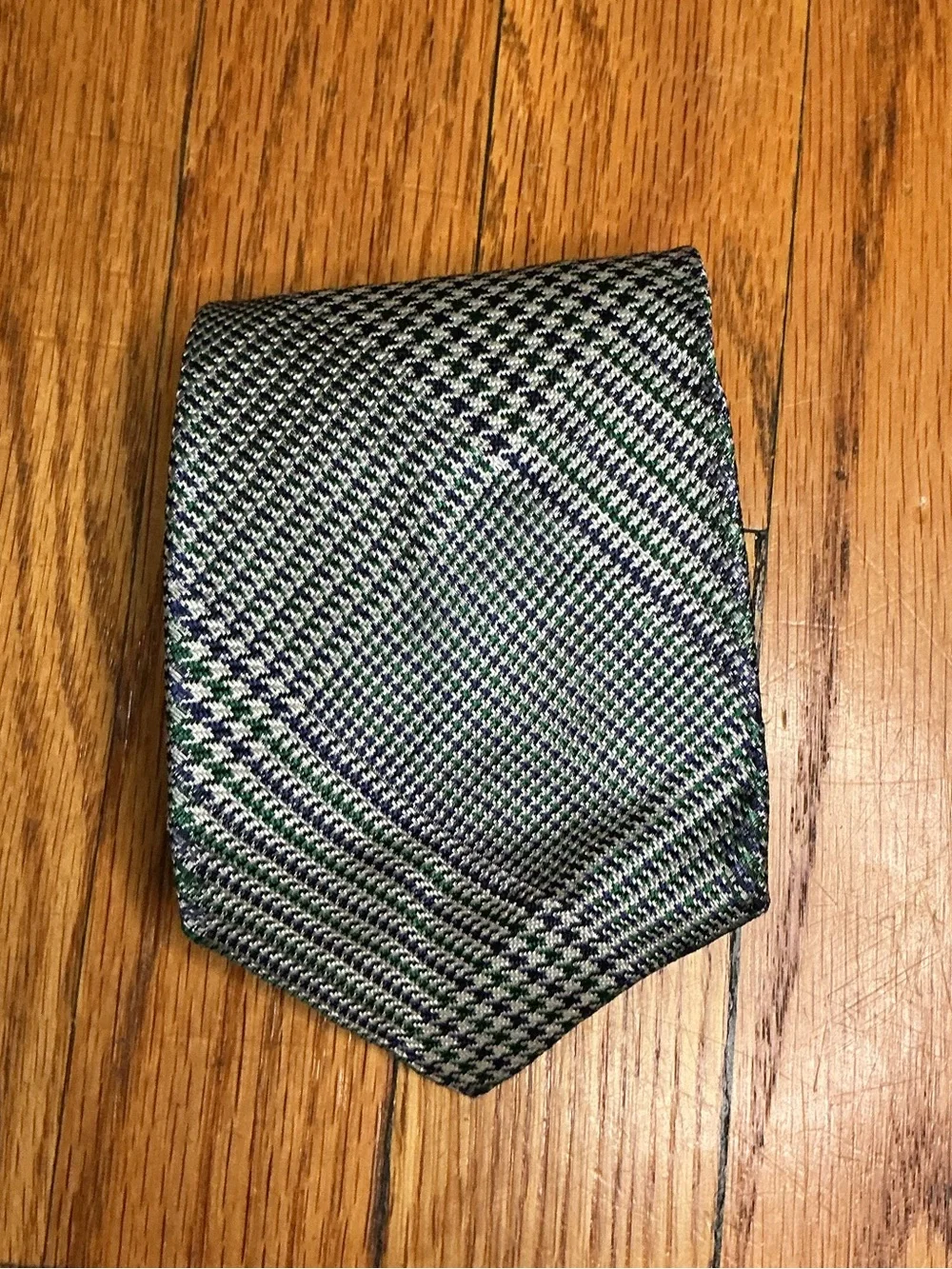 Ralph Lauren Navy, Green and Silver Houndstooth Silk Tie